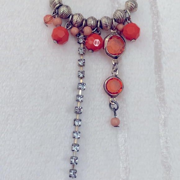 5 1/2” Dangling Feather Beads Chain Crystal Earrings - Picture 3 of 3